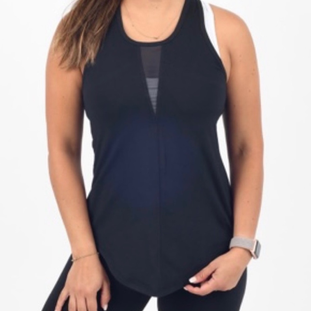 Zyia black effortless tank